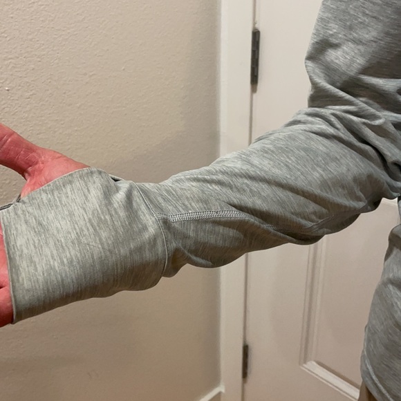 Eastern Mountain Sports Men’s Techwick Quarter Zip - Picture 3 of 6